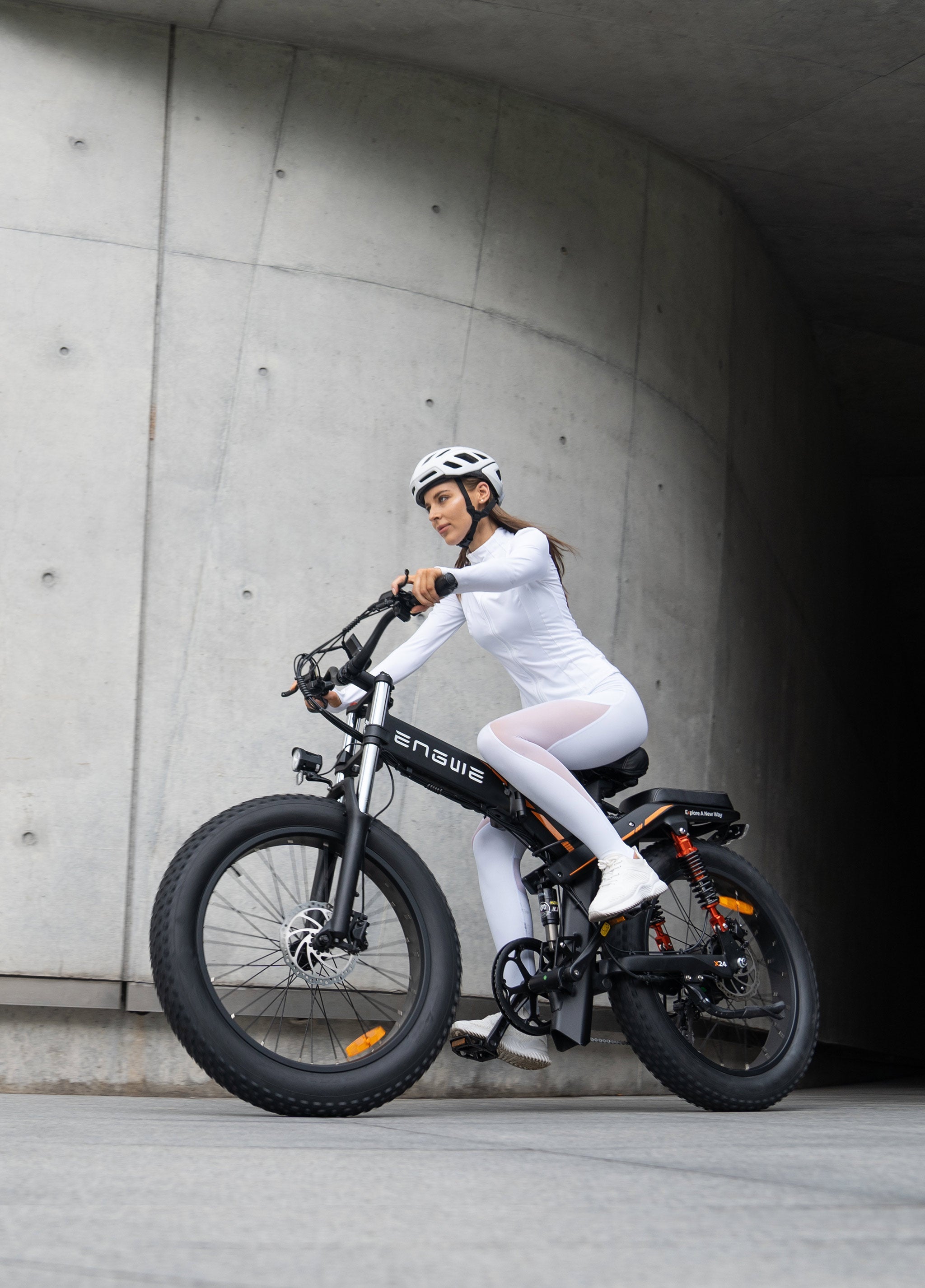 Engwe X24 — 1200W electric bike (view 3 of 5)